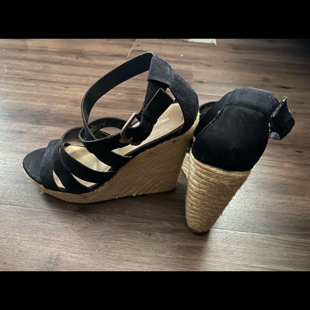 Mossimo wedges